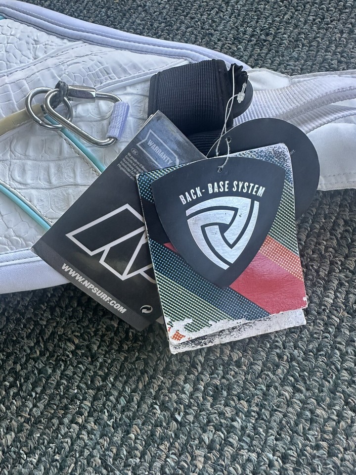 Neil Pryde Raven Women's Kiteboarding & Kitesurfing Harness Medium eBay