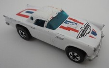 Hot Wheels Blackwalls 1957 Ford T-bird Thunderbird White Diecast 164 Mattel 77