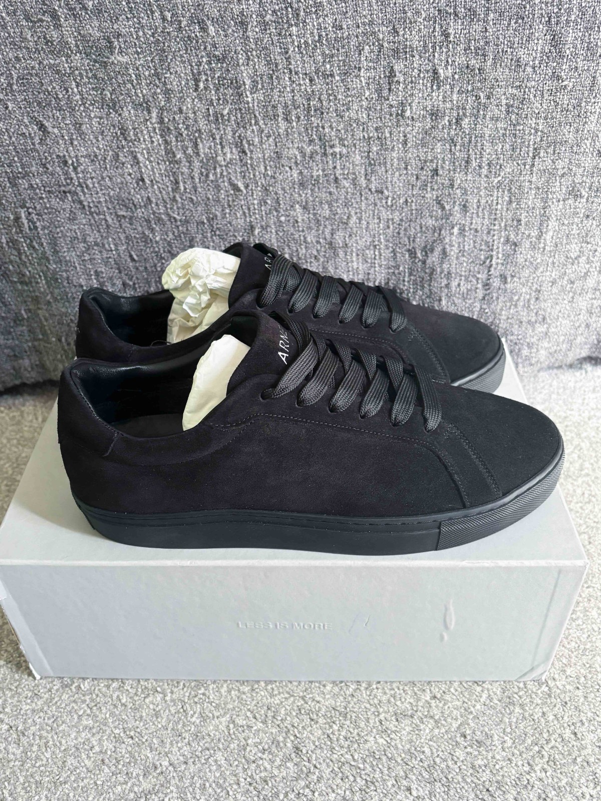 Arne Essential Low Triple Black Men's Suede Trainers UK 10.5 Brand New RRP £120 image 3