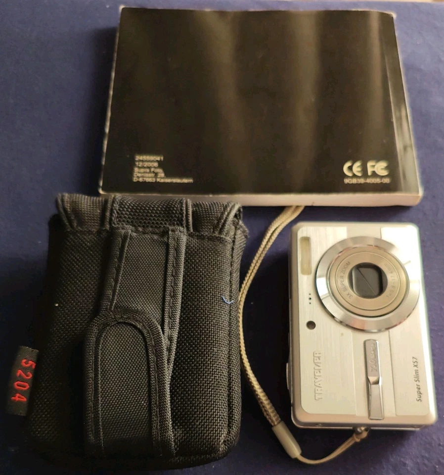 Traveler Super Slim XS7 7.0MP Compact Digital Camera Silver +2GB SD Karte +Hülle - Bild 3 von 4