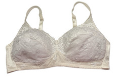 Playtex Secrets Bra Women 36C Ivory Wireless 4023 Soft Cup Lace Cups Bow Comfort