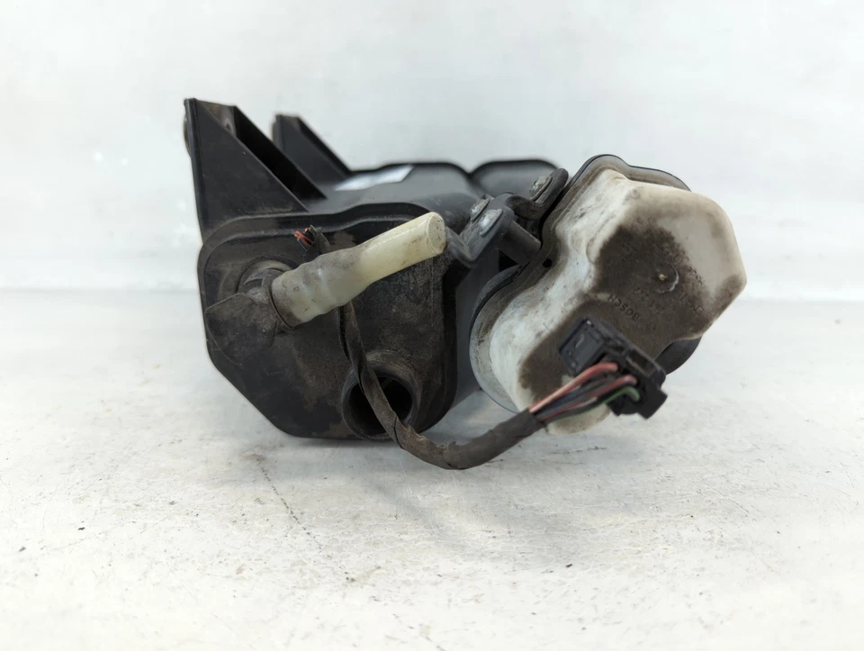 Recipiente de carvão 2008 Bmw 550i vapor combustível D3JGX - Imagem 4 de 4