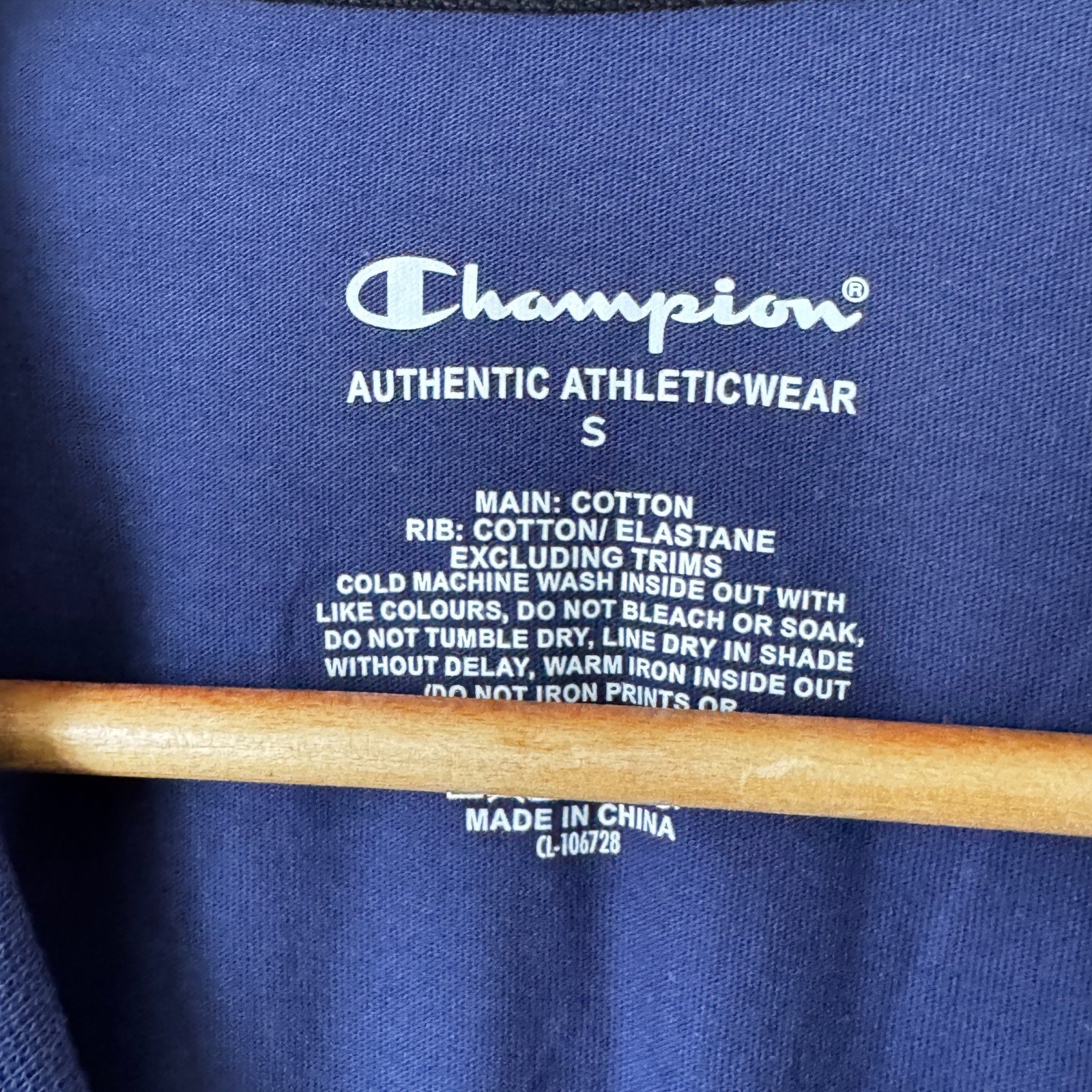 Champion Men's Script Logo Graphic T-Shirt - Navy Blue (Size S) image 7