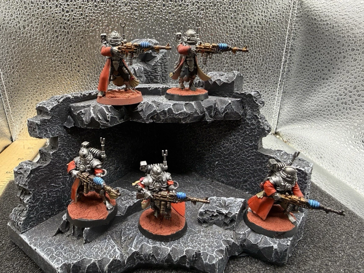 Adeptus Mechanicus Fully Assembled & Painted Warhammer 40K