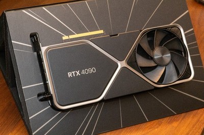 NVIDIA GeForce RTX 4090 Founders Edition  24GB - Light Use, Excellent Condition