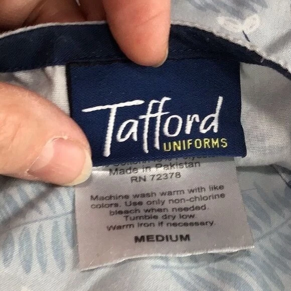 Tafford Medium Sloth Scrubs Top - Image 3 of 4