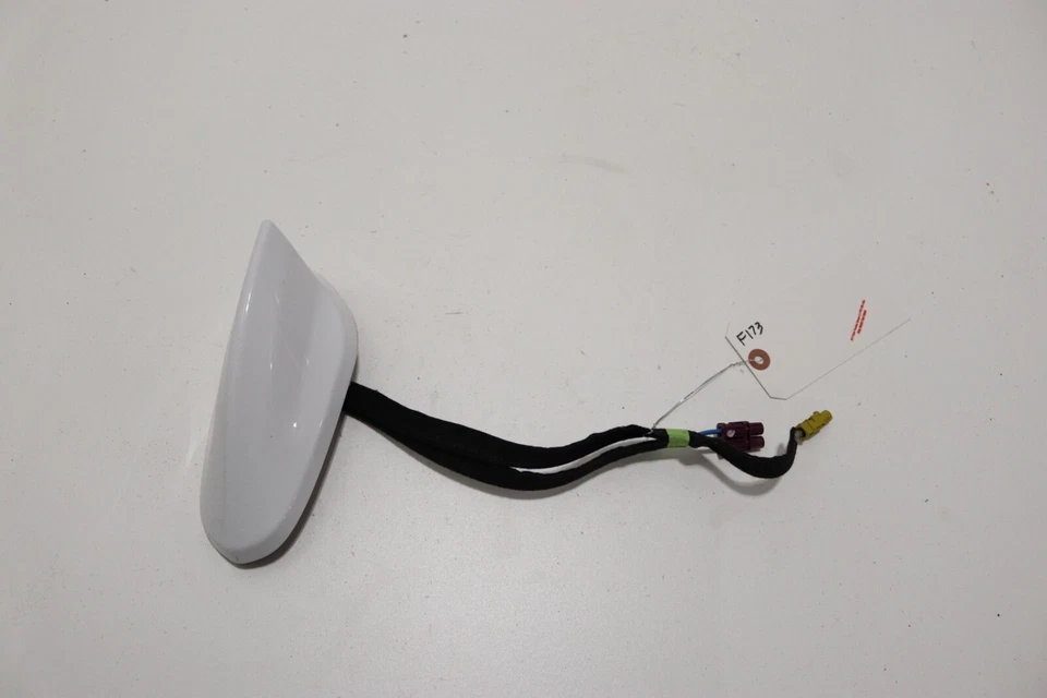 Módulo de antena de aleta de tiburón exterior techo Buick Envision 2016-2020 con cubierta OEM Foto 2 de 4