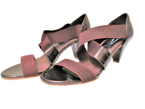 Chaussures AJ Valenci - Taille US 6.5 M - Daim - Plat - Occasion Peu Porté