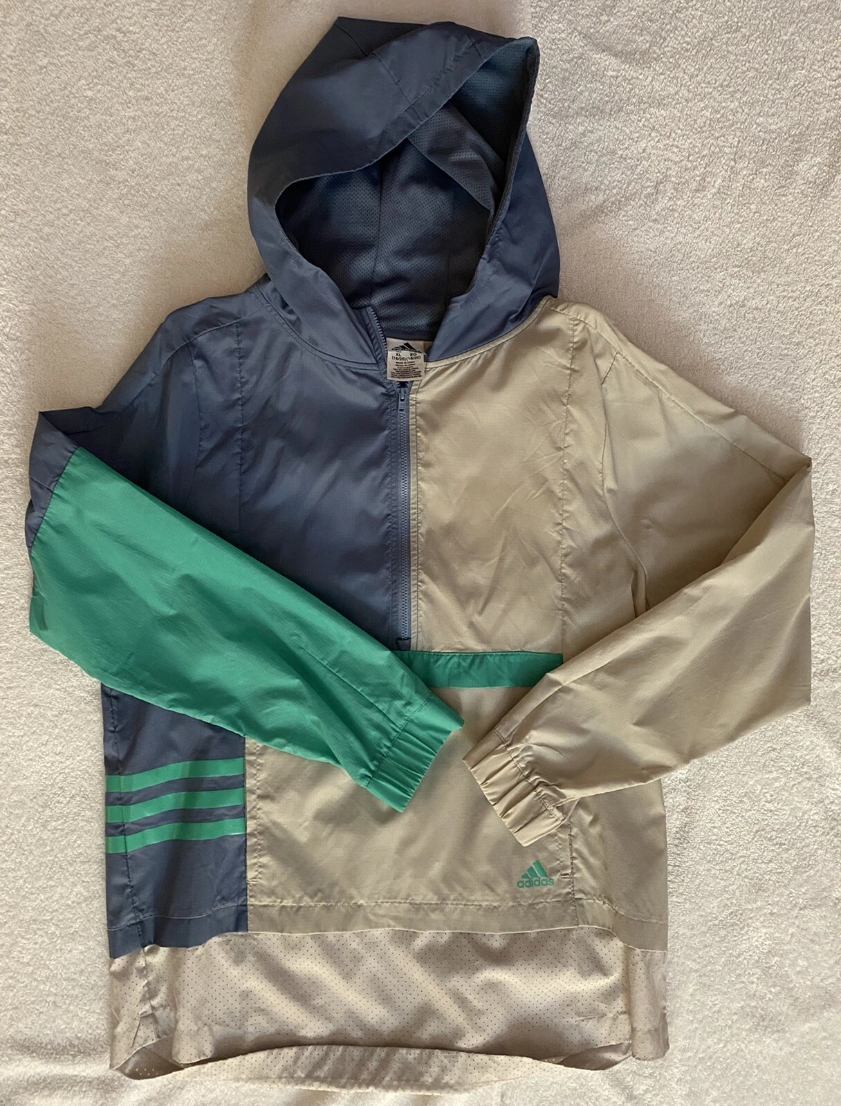 Adidas unisex windbreaker jacket XL