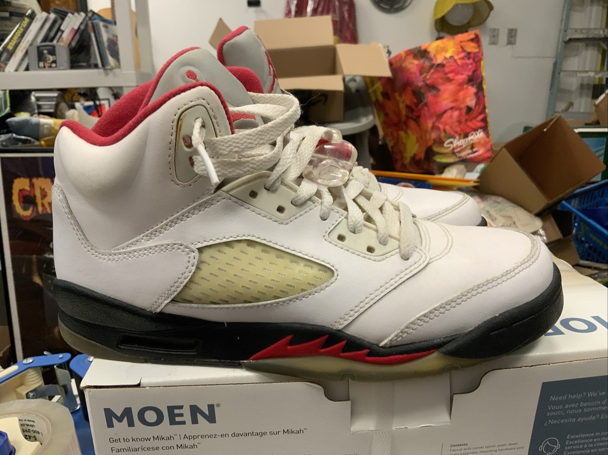 Nike Air Jordan 5 Sneakers Retro GS White Fire Red Size 6.5Y Shoes