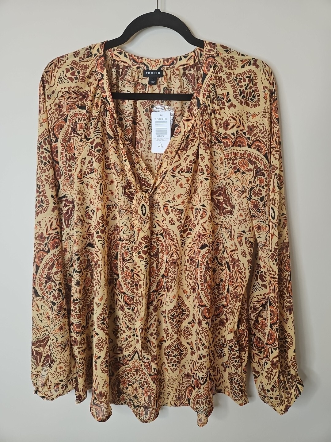 Torrid Blouse Women 1X Tan Crinkle Chiffon Raglan Tie Front Medallion Boho Top