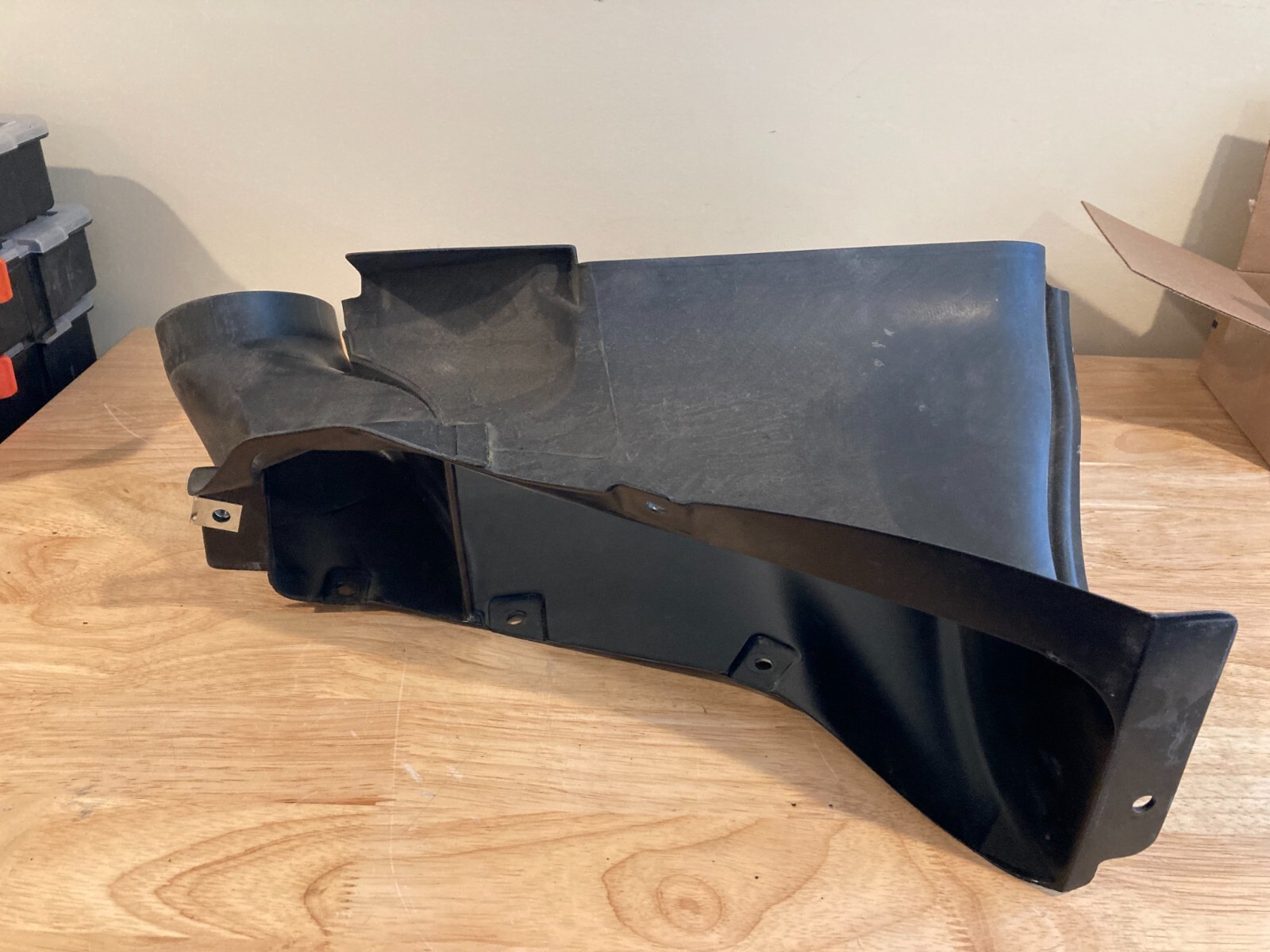 2005 Porsche Carrera GT Air Guide