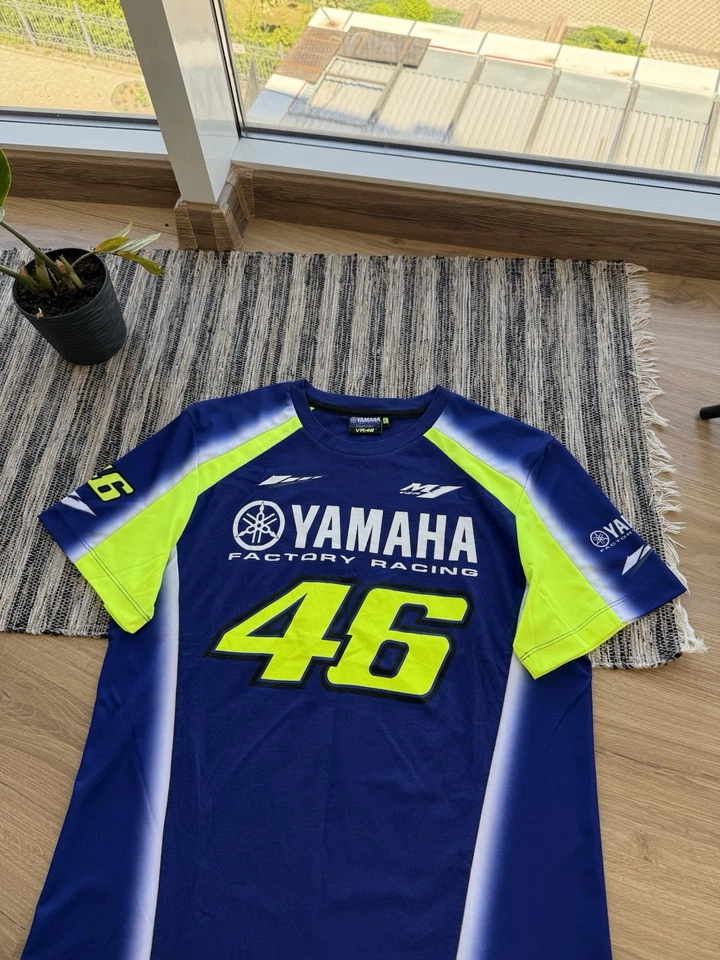 YAMAHA RACING SHIRT FACTORY RACING JERSEY VALENTINO ROSSI 46 T-SHIRT TOP Sz L - Image 2 of 4