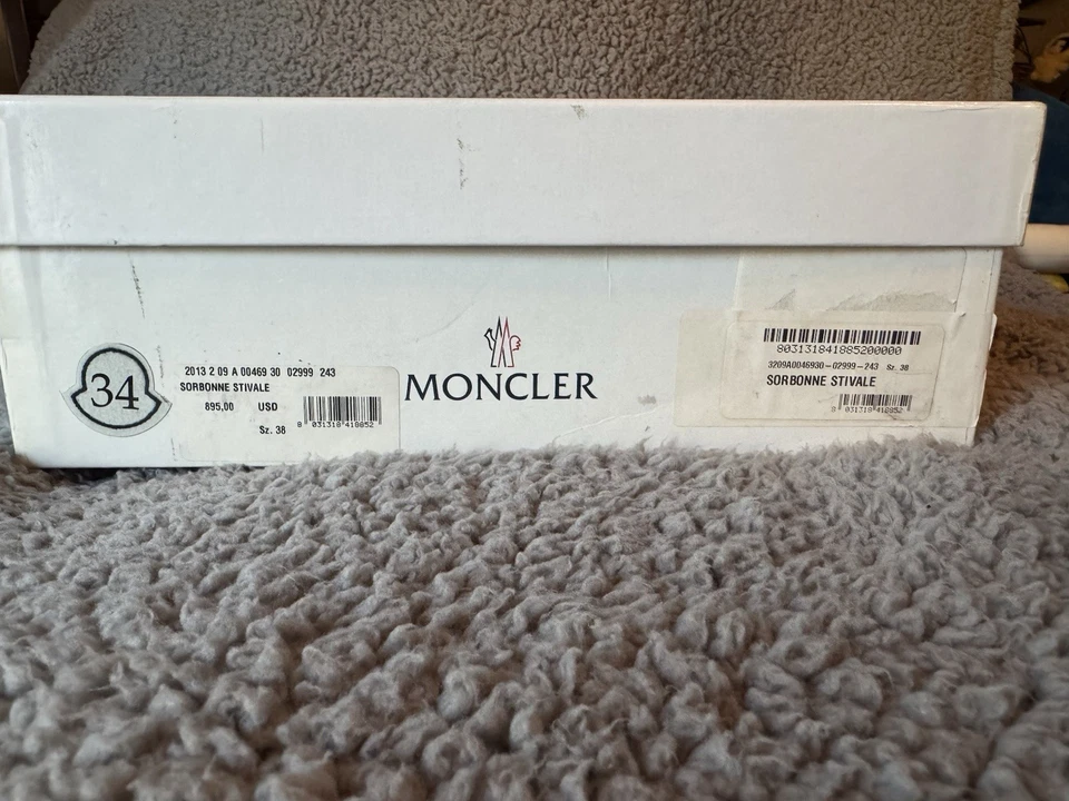 Женские прозрачные зимние сапоги Moncler размер 38 - Изображение 2 из 4