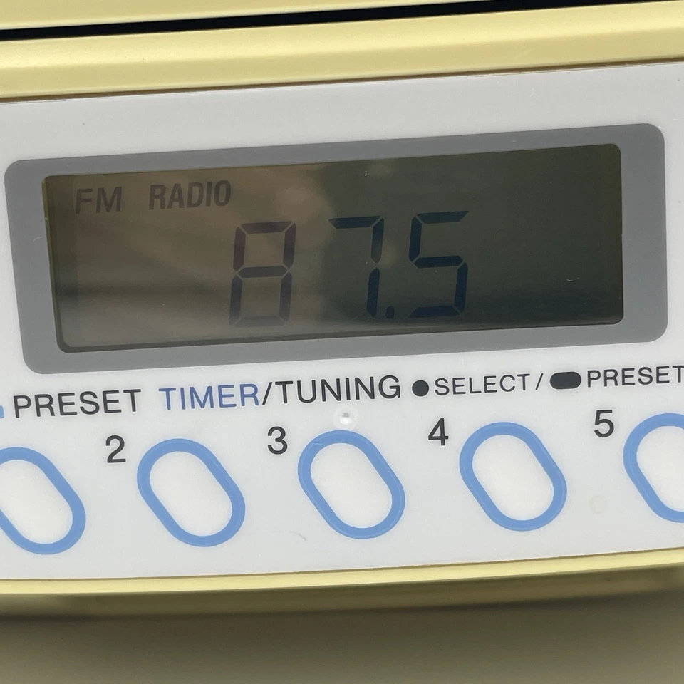 Sony ICF-CD533 Clock Radio AM FM CD Player Mega Bass Under Cabinet TESTED WORKS! - Image 3 of 4