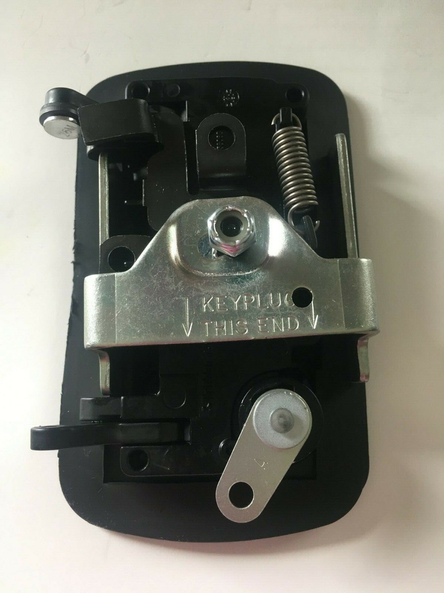 TriMark RV Door Lock 22660-04 Black Paddle Handle 2 Keys Utility