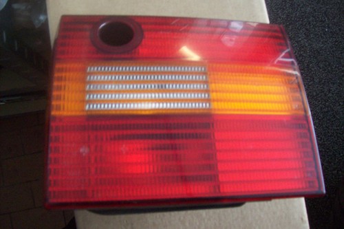 Rücklicht innen rechts VW Passat 35i original 3A9945108 Heckklappe