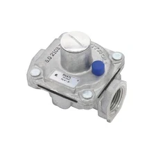 Maxitrol RV47L Natural Gas Pressure Regulator, 1/2" FPT Thread, 13/16" In and...
