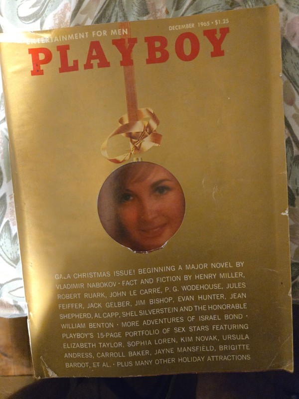 PLAYBOY MAGAZINE - DECEMBER 1965  - DINAH WILLIS  -  GOOD CONDITION