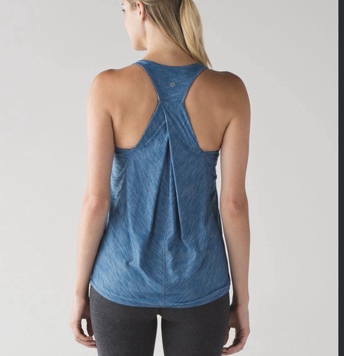 Lululemon Tank Top Womens 6 Green Scoop Neck Racerback Yoga Gym Workout