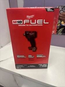 Milwaukee M18 Fuel Gen 4 1/2 Inch Impact Wrench Milwaukee M18 Fuel 1/2 Compact Impact Wrench 2855-20