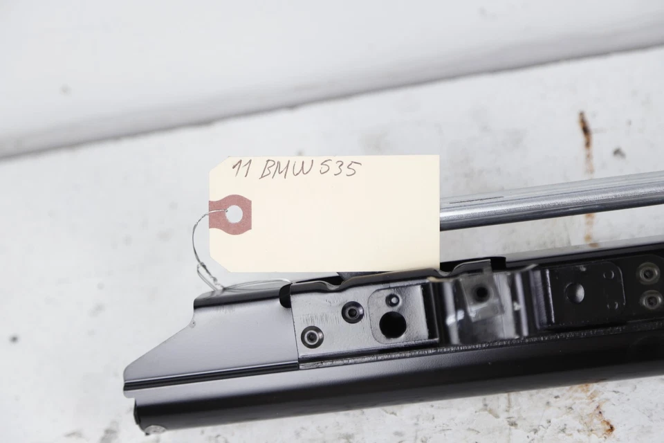 11-16 BMW F10 528i 535i 550i M5 SEDAN WINDOW SHADE DOOR PANEL LEFT REAR 9178931 - Image 4 of 4