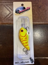 Pre-Pradco Bandit 200 Crankbait - Yellow Pack - Spring Craw Chartreuse - 225