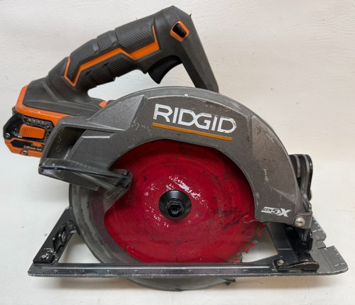RIDGID R8652 18V Gen5X 7 1/4" Cordless Circular Saw & R840085 Battery