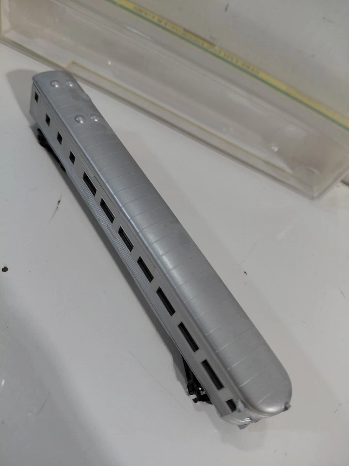 Model Power 3040 N Gauge Model Railroad Observation Passenger Car w/Case - Image 3 of 4