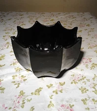 Vintage Black Amethyst Umbrella Shape Scalloped Edge Glass Bowl Indiana MCM