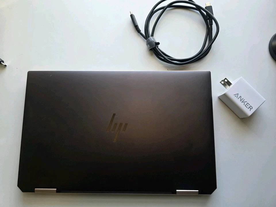 Portátil HP Spectre X360 13 i5 512 GB SSD 8 GB DDR 4K UHD OLED Pantalla Táctil Nightfall Foto 2 de 4