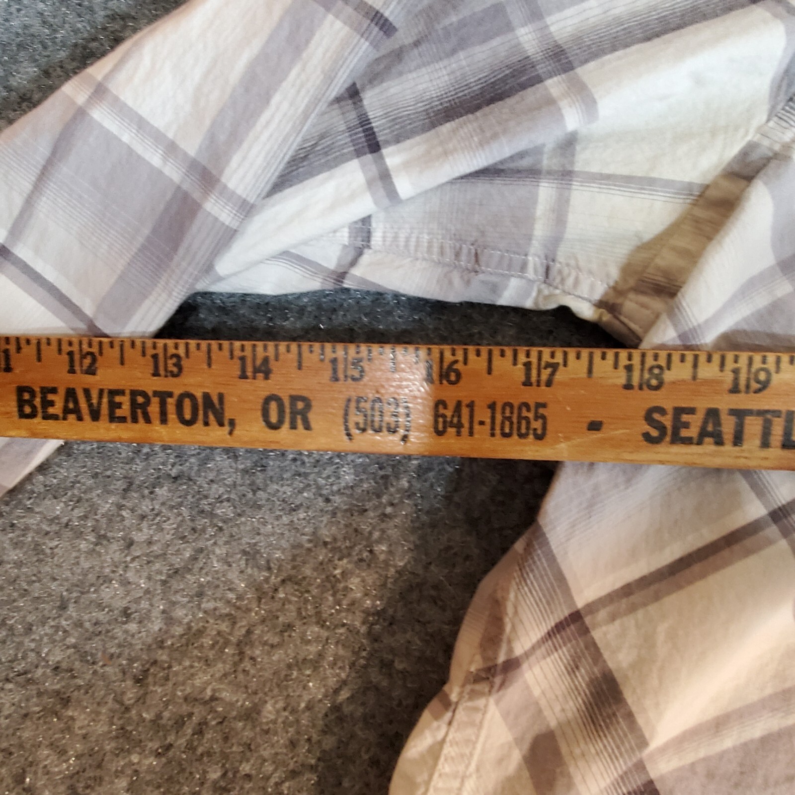 Large Express Fitted Snap Button Western Plaid Lo… - image 10