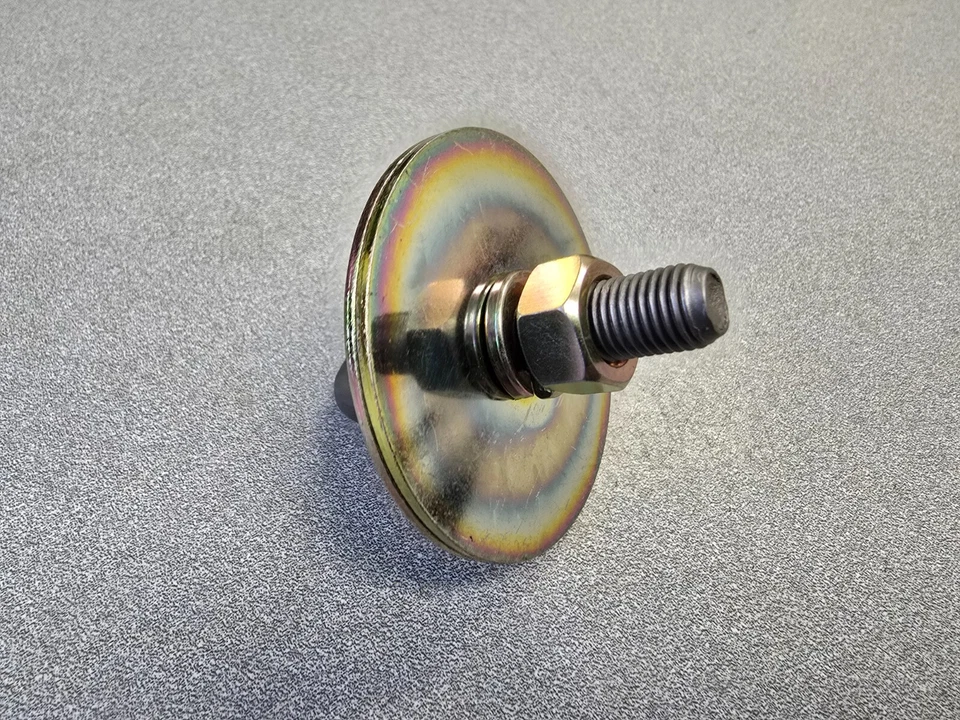 BONITO PERNO OJO CINTURÓN SEGURIDAD USADO PORSCHE 356B 356C 356SC 911 912 Foto 4 de 4