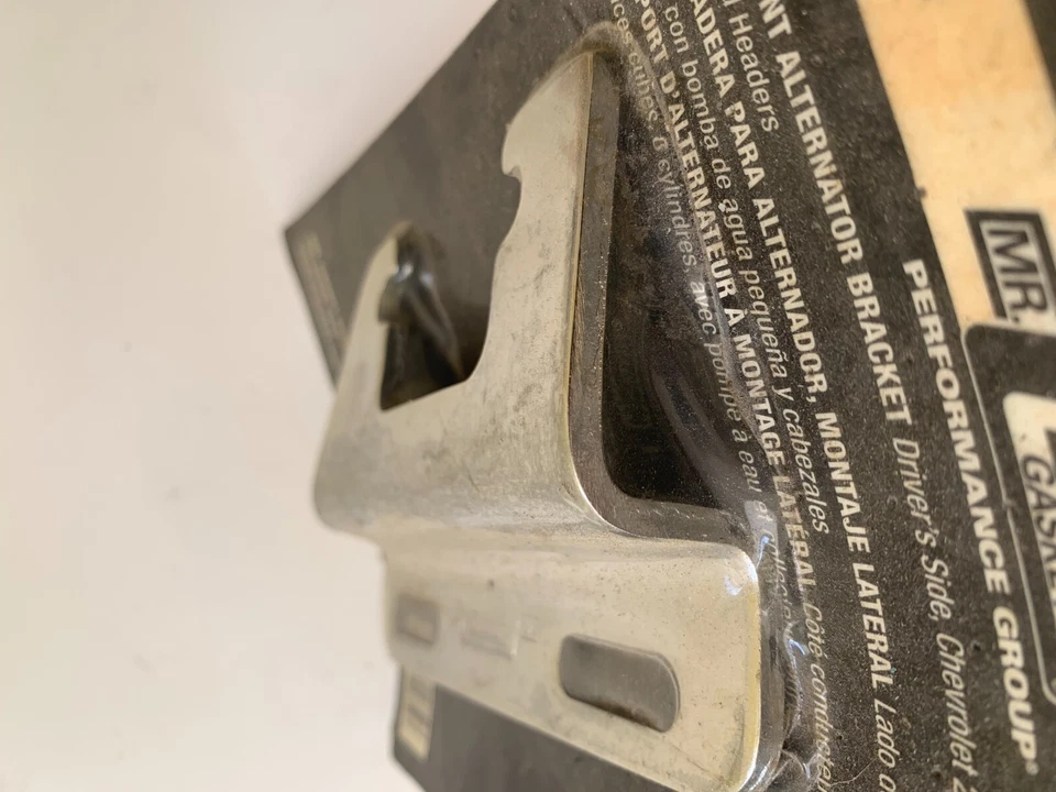 JUNTA MR #9852 SOPORTE ALTERNADOR MONTAJE LATERAL BLOQUE PEQUEÑO CHEVROLET 265-400 NUEVO DE STOCK Foto 2 de 3