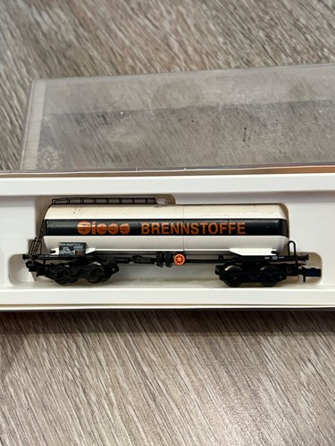 Arnold Rapido 4383  Kesselwagen Siess Brennstoffe der ÖBB in OVP | Zustand: Neu