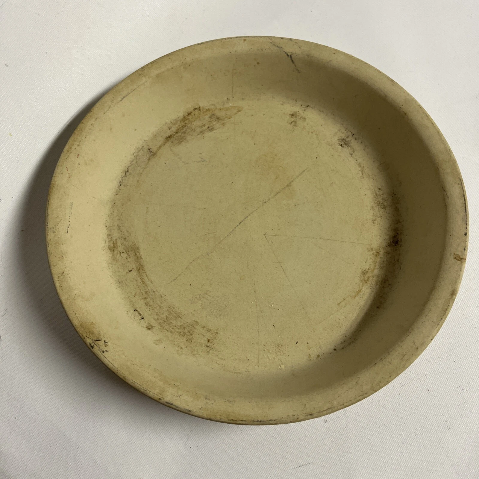 The Pampered Chef 10” Pie Plate Pan Dish Stoneware Ceramic Made in USA