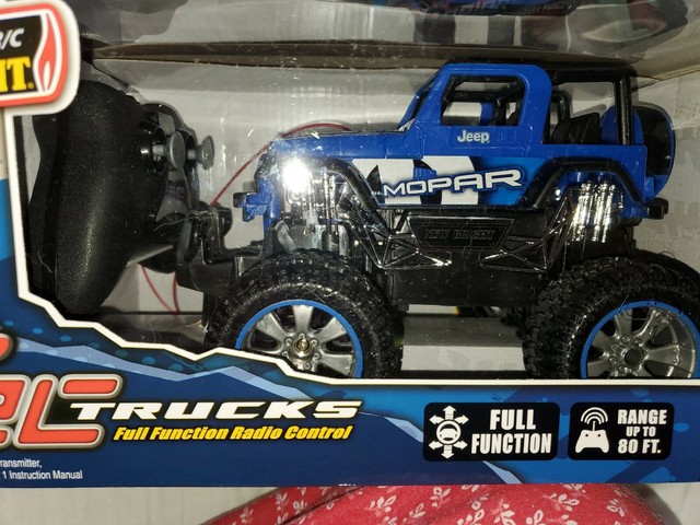 new bright rc jeep wrangler 2.4 ghz