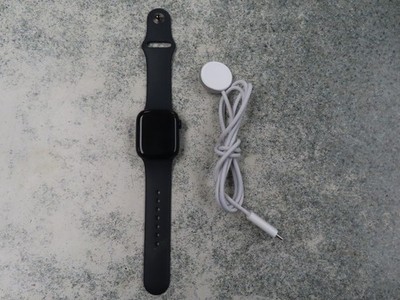 Apple Watch Series 8 (GPS + Cellular, 41MM) Spacy Gray