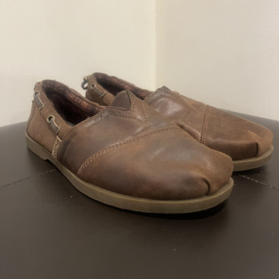 BOBS From Skechers Womens Size 6 Chill Luxe Buttoned Up Brown Faux Leather