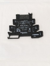 SCHNEIDER ELECTRIC 12/24 VAC and 12/24 VDC, 6, SPDT, Flat Relay Socket RSLZVA1