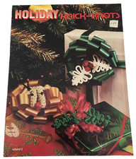 Leisure Time Macrame Pattern Leaflet Holiday Knick Knots 1970s Christmas Crafts