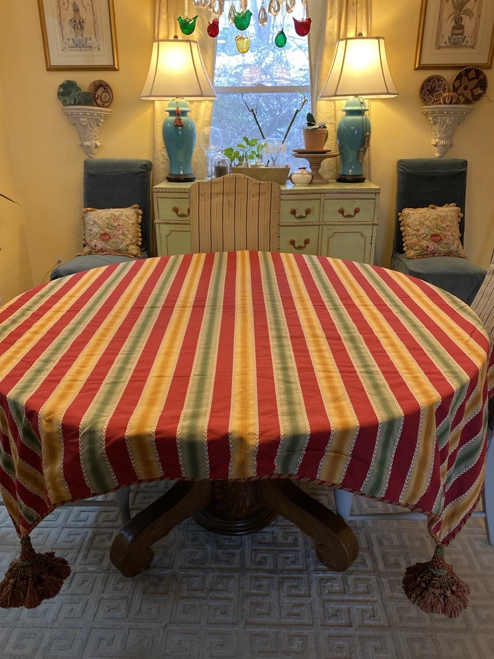 High End Dekorateur Damast Streifen Tisch Abdeckung Topper 58x58 Quasten Rot Gold Grün