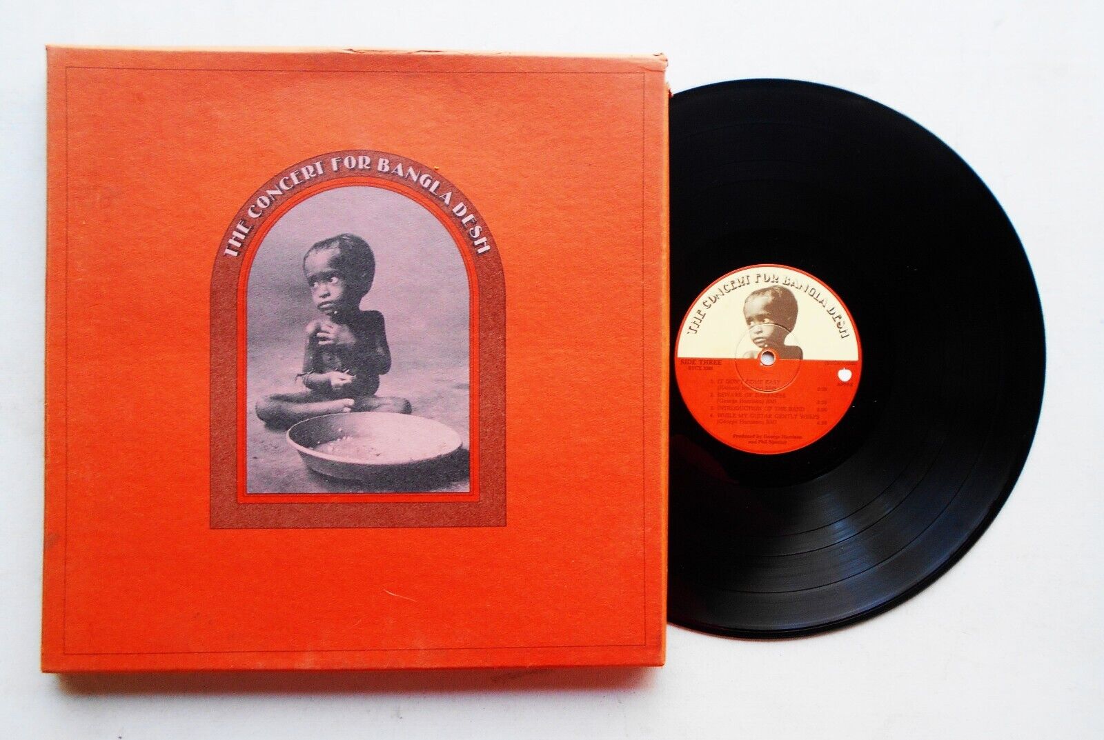 GEORGE HARRISON   THE CONCERT FOR BANGLA DESH   3 DISC LP W/BOOKLET  THE BEATLES