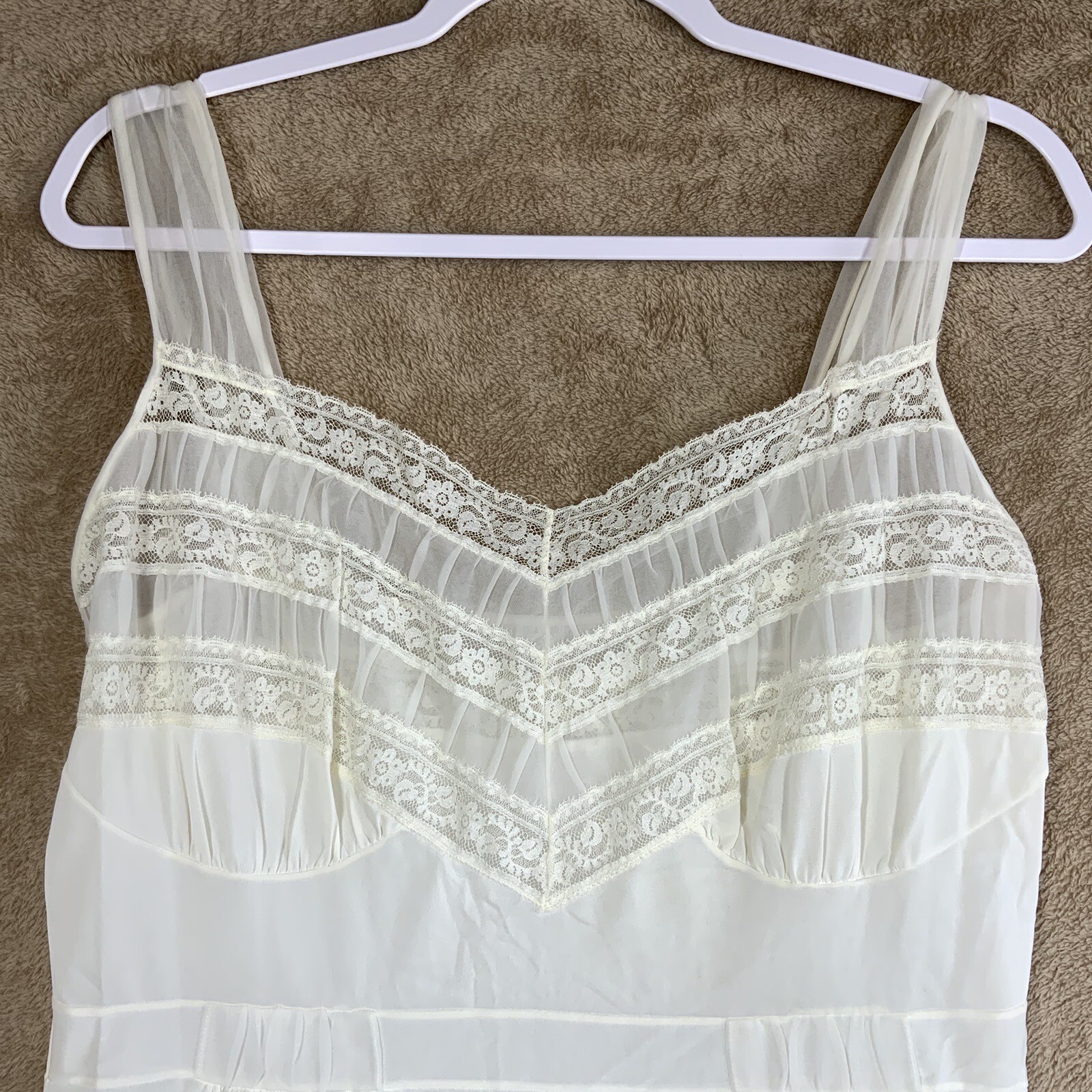 VTG Ivory Long Nylon Nightie Nightdress Sz 38 KAYSER Luxite Coquette Fairy Sexy