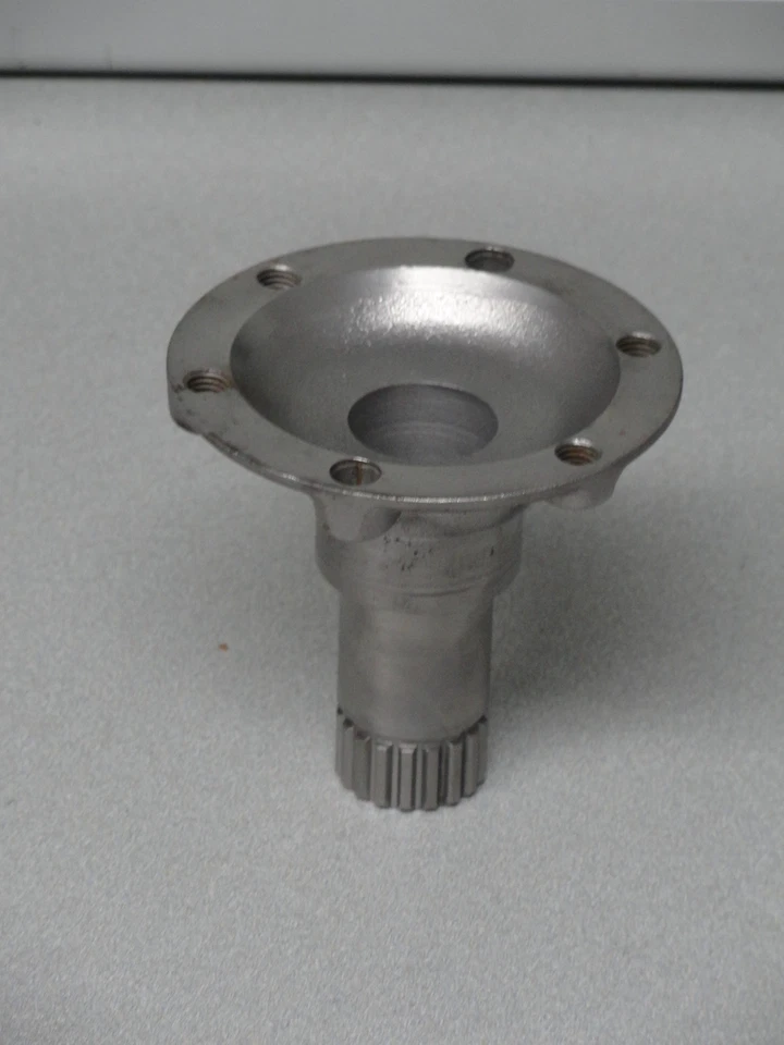 BONITO USADO ORIGINAL GENUINO PORSCHE 911 925 TRANSMISIÓN BRIDA SALIDA 110mm SPM Foto 3 de 4