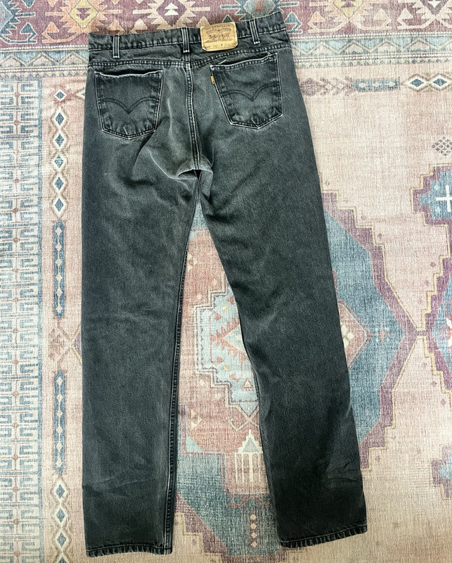 Vinrage Black Levi 505 Orange Tab. Size 34x34. Great condition.