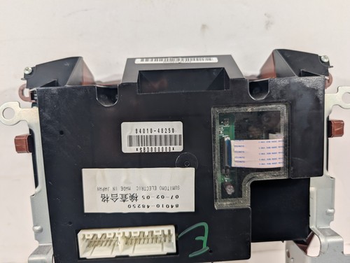 84010-48250 04-07 Toyota Highlander Digital Climate Control Radio Bezel OEM - Picture 12 of 15