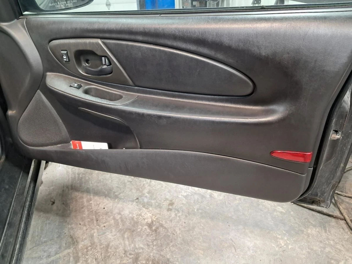 モンテカルロドア内側パネル Genuine OEM Door Panels for Chevrolet Monte Carlo for sale | eBay