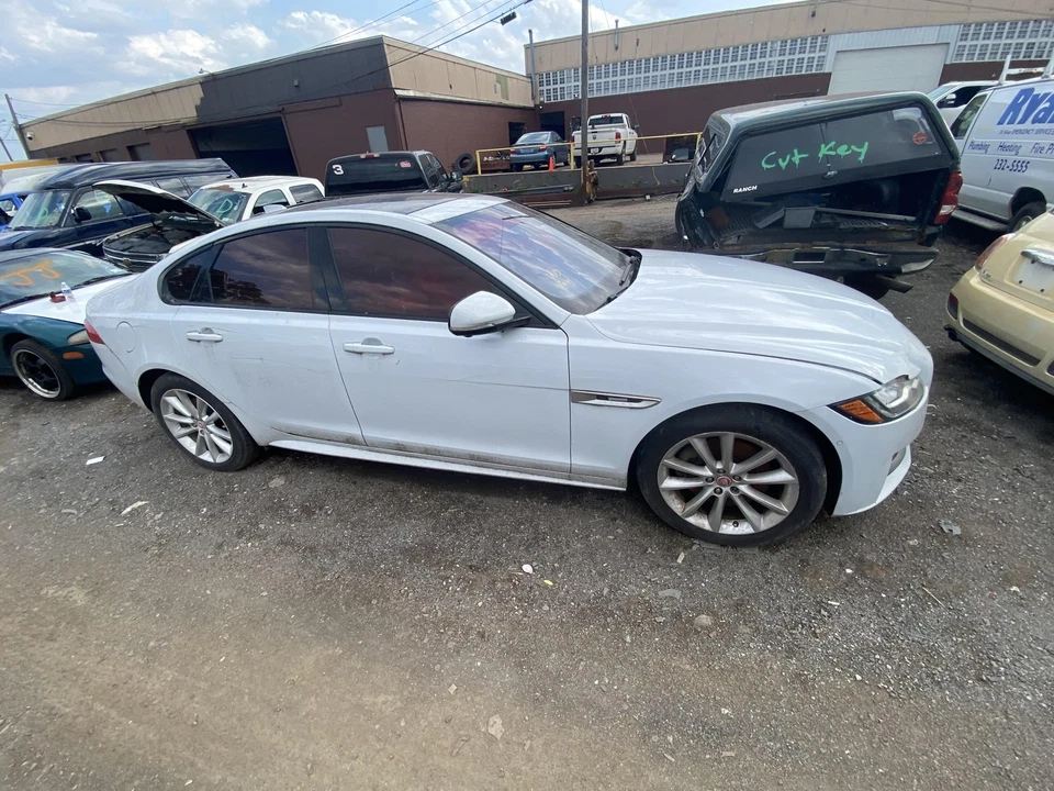 16 17 18 JAGUAR XF Transfer Case Foto 4 de 4