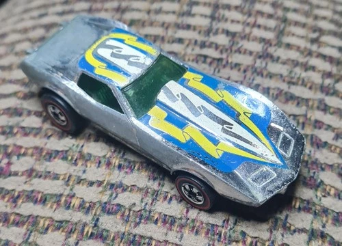 1975 vintage Mattel HOT WHEELS Redline Super Chrome Corvette Stingray